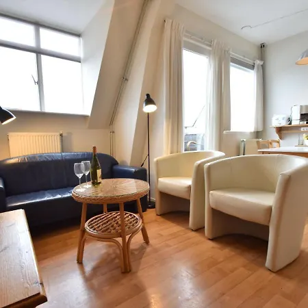 Family Flat On Large Estate Near Beach Appartement Bergen aan Zee