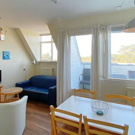 Family Flat On Large Estate Near Beach