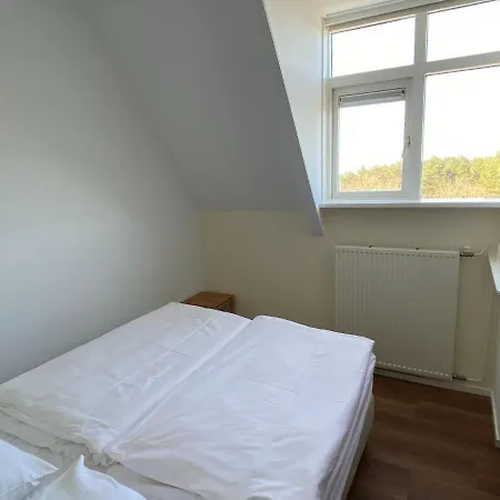 Family Flat On Large Estate Near Beach Lägenhet
