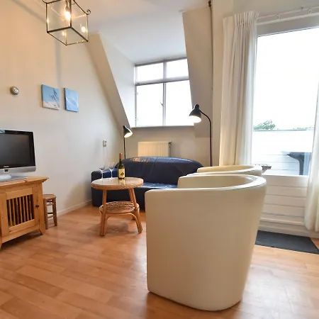 Lägenhet Family Flat On Large Estate Near Beach Bergen aan Zee